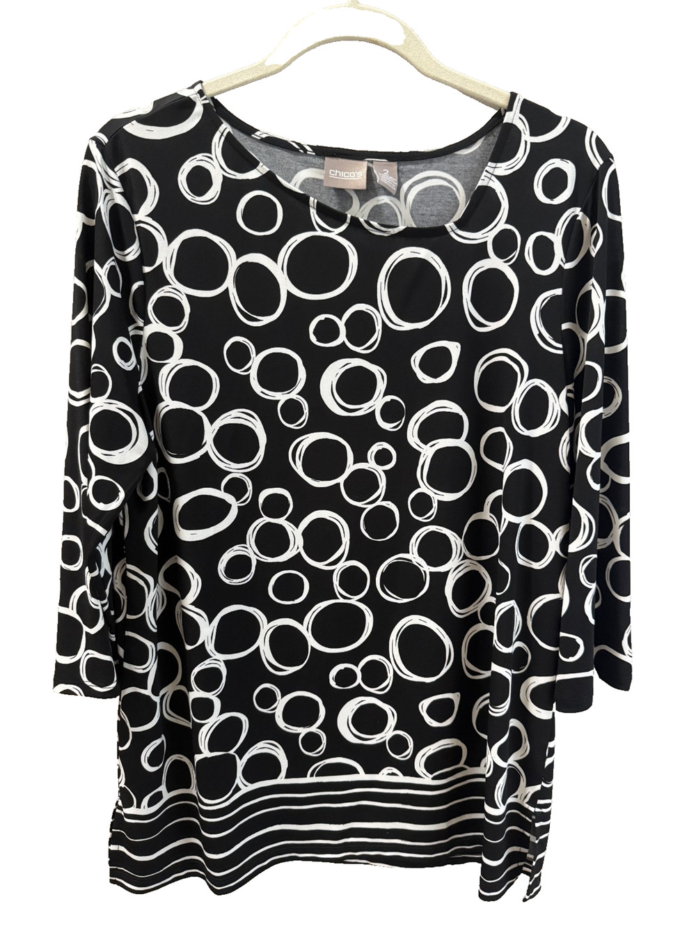 Chico's 2 Black & White Circles Tunic Top No Iron Workwear Abstract